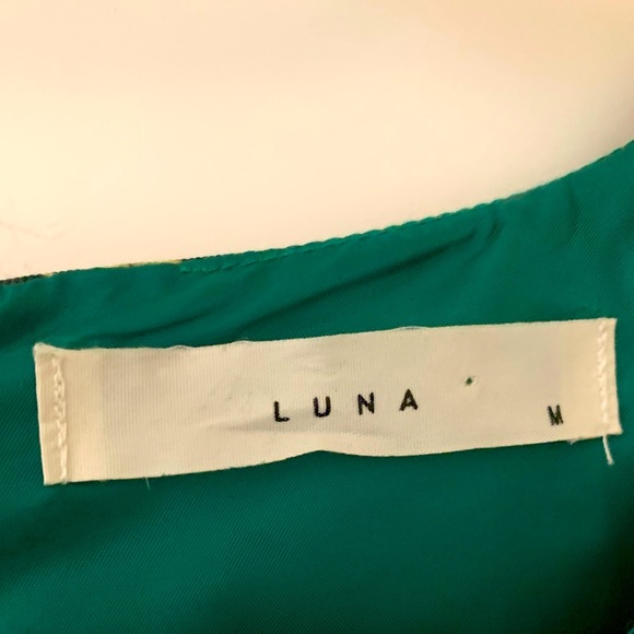 Luna Dress Green and Floral Size Medium - Picture 2 of 2